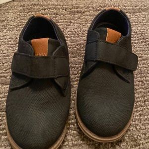 Max and Jake Black Shoes Velcro